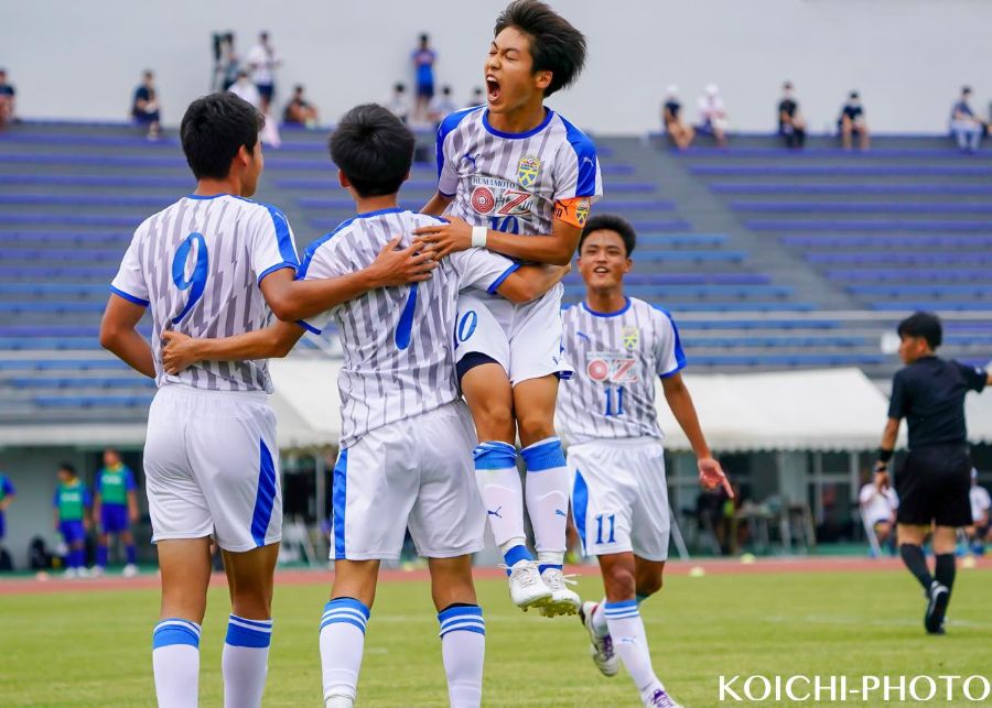 熊本男子決勝 6 2 大津 4 0 秀岳館 九州高校総体サッカーライブ配信特設サイト